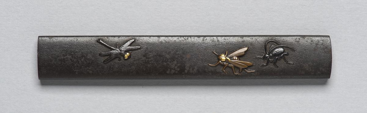  nieznany, Kodzuka (rękojeść nożyka) z przedstawieniem muchy, ważki i chrząszcza