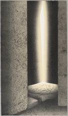 Druk wypukły na papierze czerpanym, w przedstawieniu ukazana szczelina między dwiema betonowymi płytami, w której widoczna jest plama czerni przecięta pionowym nieregularnym białym kształtem - snopem światła.