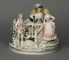 Grupa  czterech figur porcelanowych