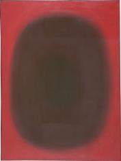 Obraz olejny w układzie pionowym o wymiarach 60 x 45 cm. Kompozycja abstrakcyjna. Na równo założonym czerwonym tle większą część płaszczyzny wypełnia usytuowana centralnie owalna plama o barwie brązowo-zielonej.