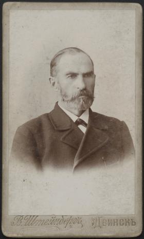  W. Szteinberg, Portret mężczyzny