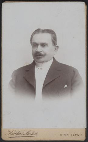  Julian Kostka, Portret mężczyzny