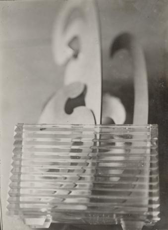  Aleksander Krzywobłocki, Kompozycja fotograficzna (krzywiki i szklana cegła)