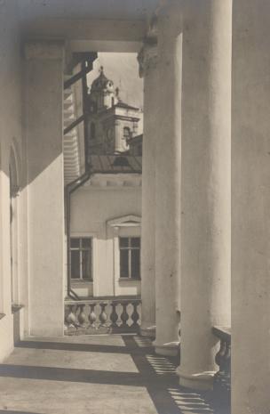  Jan Bułhak, Pałac biskupi - balkon