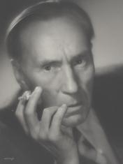 Portret aktora Gustawa Buszyńskiego
