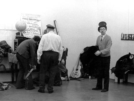 Spektakl „Kariera Adolfa Hitlera„ zrealizowany przy współpracy Teatru emerytów Edwarda Kowalskiego i studentów Szkoły Filmowej w Łodzi, 02.02.1973