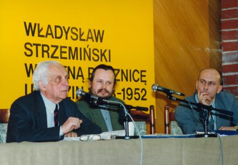 Prof. Mieczysław Porębski, dr Piotr Piotrowski, dyr. Jaromir Jedliński (ms)