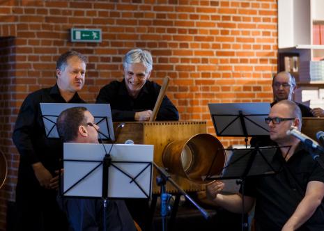 Enrico Prampolini. Futuryzm, scenotechnika i teatr polskiej awangardy