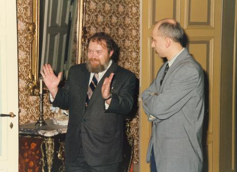 Od lewej Miron Gordon (ambasador Izraela w Polsce), dyr. Jaromir Jedliński (ms)