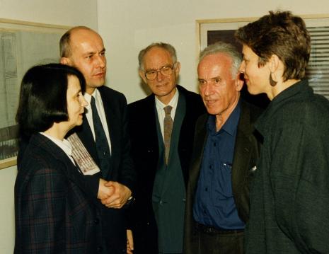 Od lewej Urszula Czartoryska (Dział Fotografii i Technik Wizualnych), dyr. Jaromir Jedliński (ms), Yona Fischer (kurator, Tel Aviv Museum of Art), Moshe Kupferman, Nella Cessonto (współpraca przy wystawie)