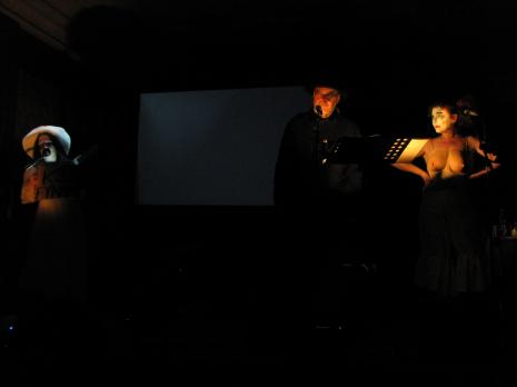 Małgorzata Sady, David Thomas (Pere Ubu) i Kiersty Boon (Poet Busker) na scenie