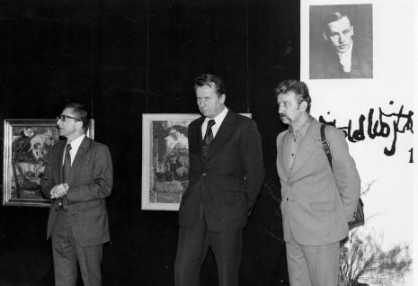 Od lewej dyr. Ryszard Stanisławski, Zbigniew Faliński (KŁ PZPR), Mieczysław Pracuta (Wojewódzki Konserwator Zabytków)
