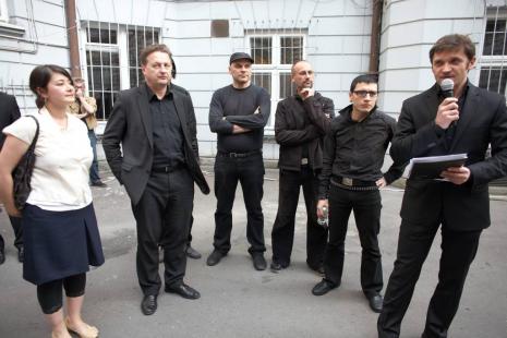 Od lewej Naomi Hennig, Ivan Novak, Krzysztof Lach, Milan Fras, Wiktor Skok, dyr. Jarosław Suchan (ms)