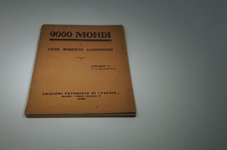 Dokumentacja wystawy - '9000 Mondi' Leona Roberto Cannonieriego