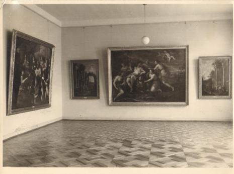 Fragment pierwszej ekspozycji Muzeum Miejskiego Historii i Sztuki w Łodzi. I piętro galerii, fragment sali baroku