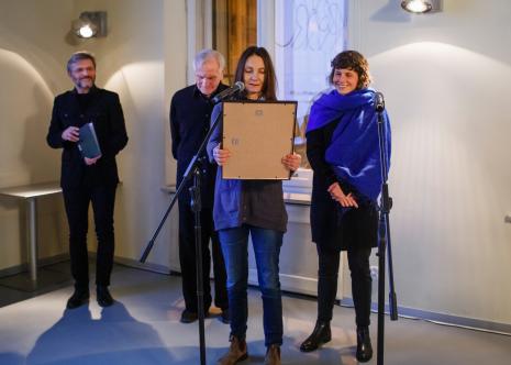 Od lewej: Jarosław Suchan (Dyrektor MSL), Józef Robakowski, Katarzyna Kozyra, Aleksandra Chciuk