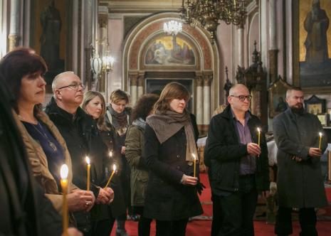 Od prawej Robert Kuśmirowski, z lewej strony Jerzy Grzegorski