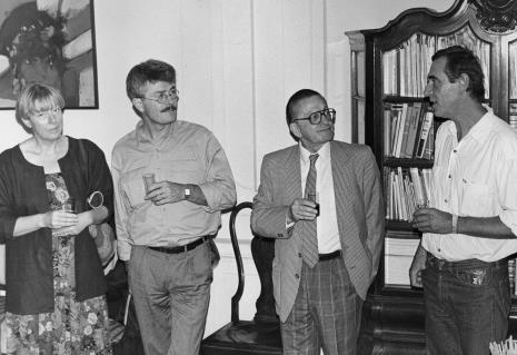 Od lewej x, Henryk Grynberg (?), dyr. Ryszard Stanisławski (ms), Tomasz Ciecierski