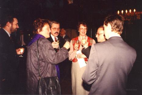 Od lewej urzędnik MKiS, Izabela Cywińska (Minister Kultury i Sztuki), Waldemar Bohdanowicz (Wojewoda Łódzki) z żoną, dyr. Ryszard Stanisławski (ms), Grzegorz Palka (Prezydent Łodzi)