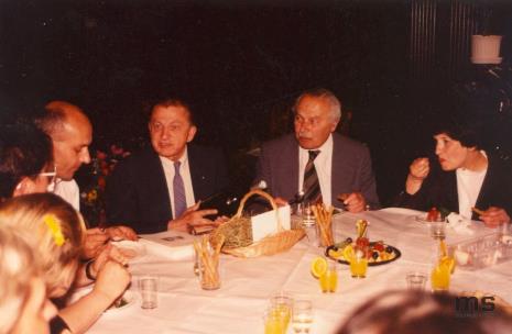 Od lewej dyr. Jaromir Jedliński (ms), dyr. Ryszard Stanisławski (ms), Ryszard Brudzyński (były wicedyrektor ms), Urszula Czartoryska (Dział Fotografii i Technik Wizualnych)