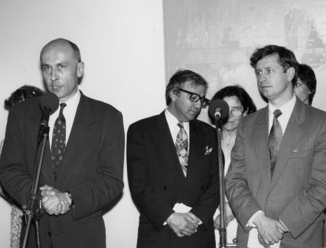 Od lewej dyr. Jaromir Jedliński (ms), Vehe Muradian (wicemer Lyonu), tłumaczka, Grzegorz Palka (prezydent Łodzi)