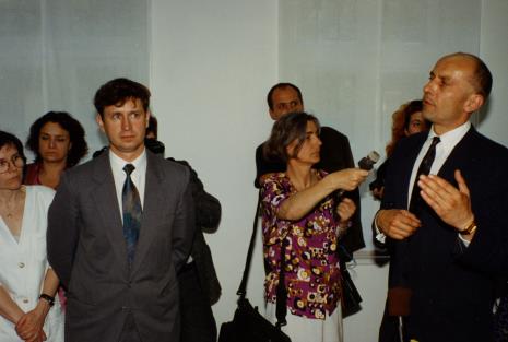 Na pierwszym planie od lewej tłumaczka, Grzegorz Palka (prezydent Łodzi), red. Krystyna Namysłowska (Polskie Radio), dyr. Jaromir Jedliński (ms)