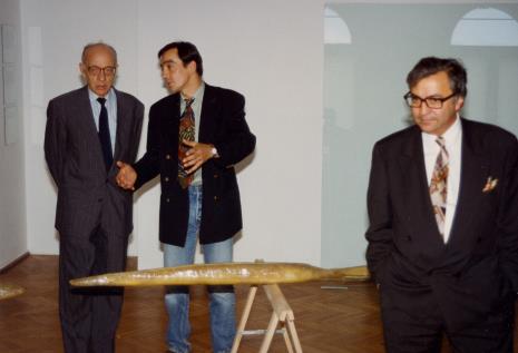 Alain Bry (ambasador Francji), Thiery Pratt (wicedyrektor Musée d’Art Contemporain, Lyon), Vehe Muradian (wicemer Lyonu)