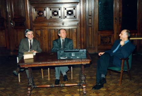 Od lewej dr Jacek Ojrzyński (Dział Dokumentacji Naukowej), Stanislav Kolibal, Jaromir Jedliński