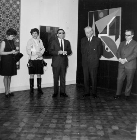 Od lewej M. Straszewicz (tłumaczka), red. Krystyna Tamulewicz (Polskie Radio), R. Stanisławski, Arnauld Wapler (Ambasador Francji w Polsce), Robert Chatel (attache kulturalny ambasady francuskiej) 