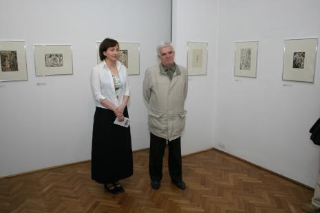 Kuratorka wystawy Paulina Kurc-Maj (Dział Sztuki Nowoczesnej) i Jacek Ojrzyński (wicedyrektor ms)