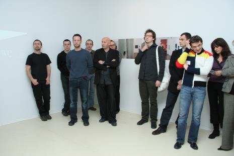 Od lewej Grzegorz Sztwiertnia, Zbigniew Rogalski, Michał Budny, Paweł Maciak, Leszek Knaflewski, Wojciech Leder, Łukasz Ogórek, x, dyr. Jarosław Suchan (ms), x